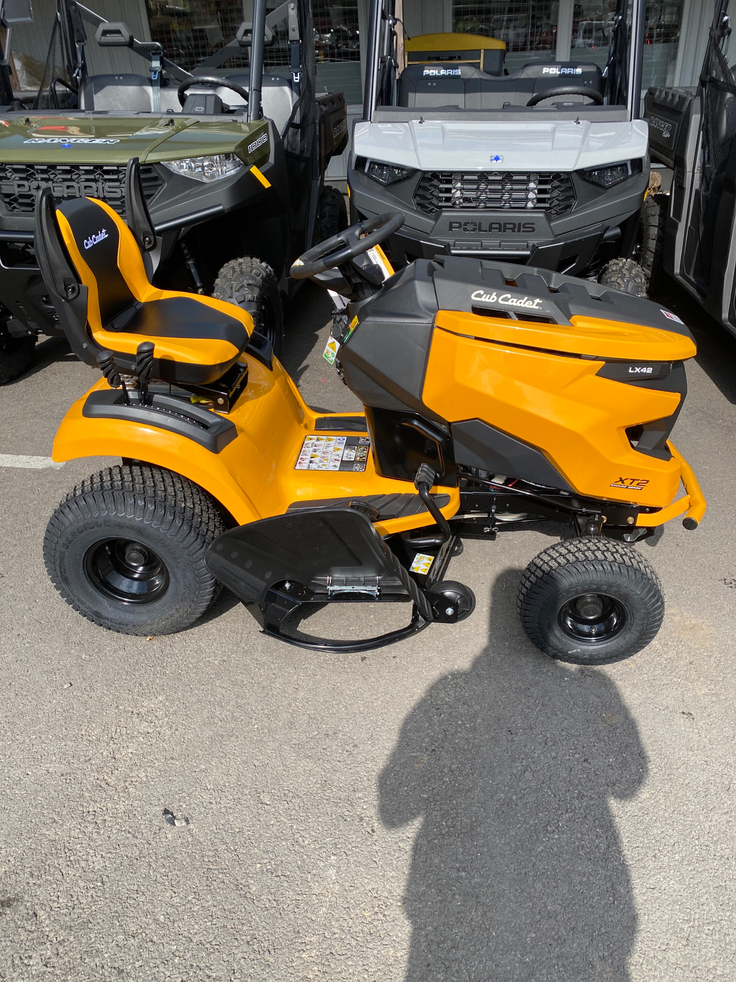 New 2023 Cub Cadet XT2 LX42 42 in. Kohler 7000 Series HD 20 hp