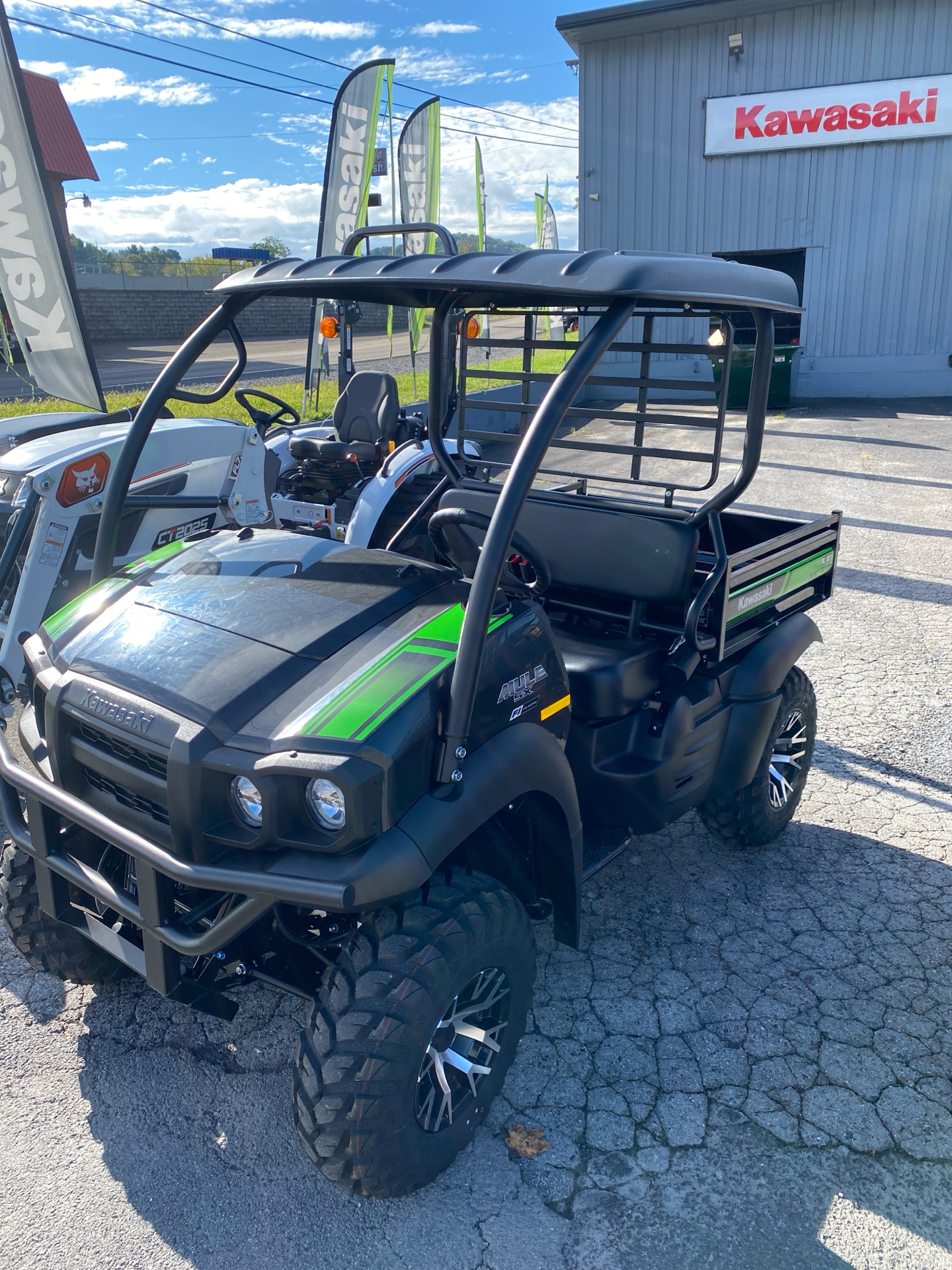 New 2026 Kawasaki MULE SX 4x4 XC LE, Cedar Bluff VA | Specs, Price