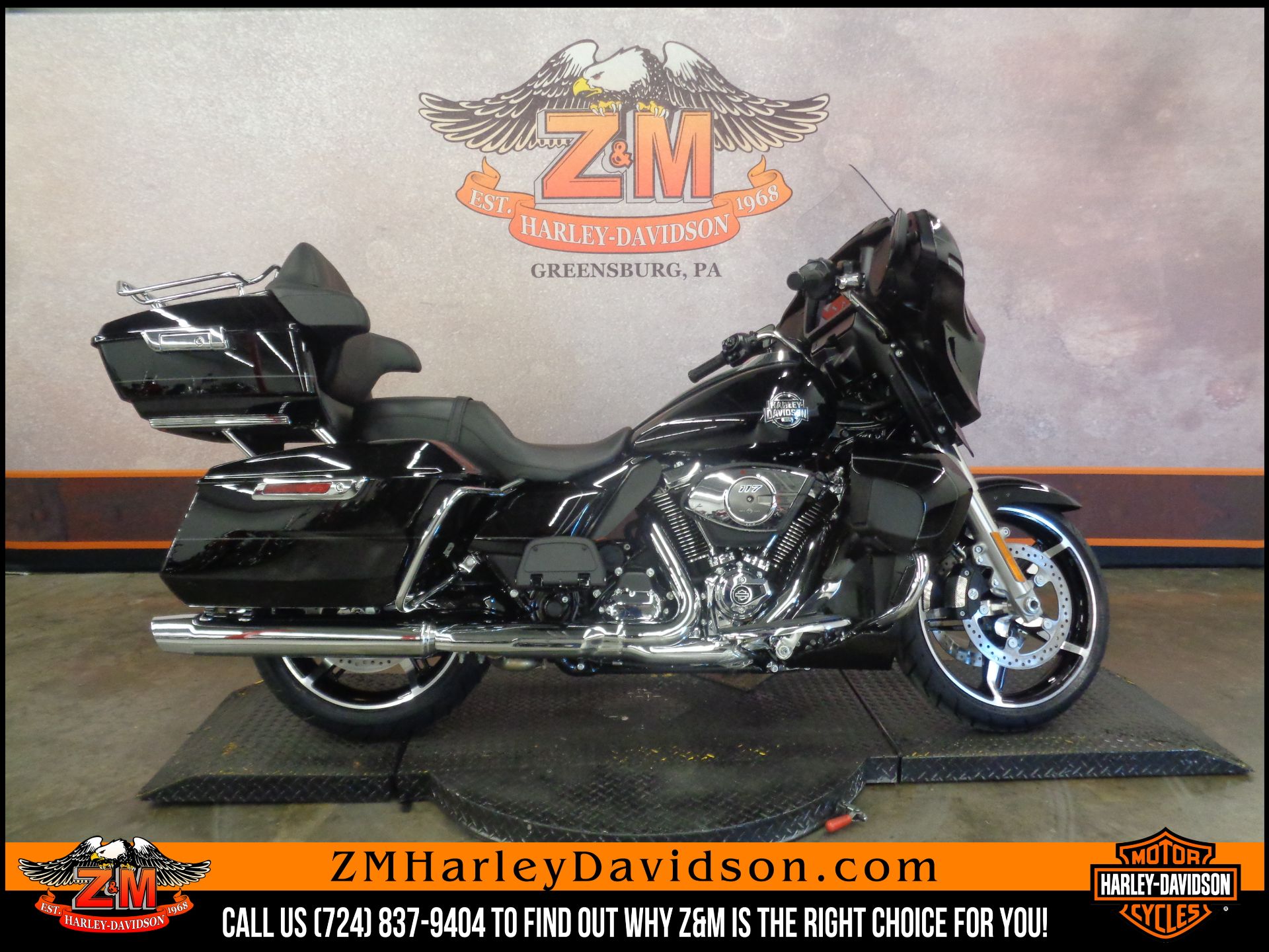 38灯 DAMNGOOD!! ver. 2024 BLACK RASTA New 2025 Harley-Davidson Street Glide® Ultra Iron Horse