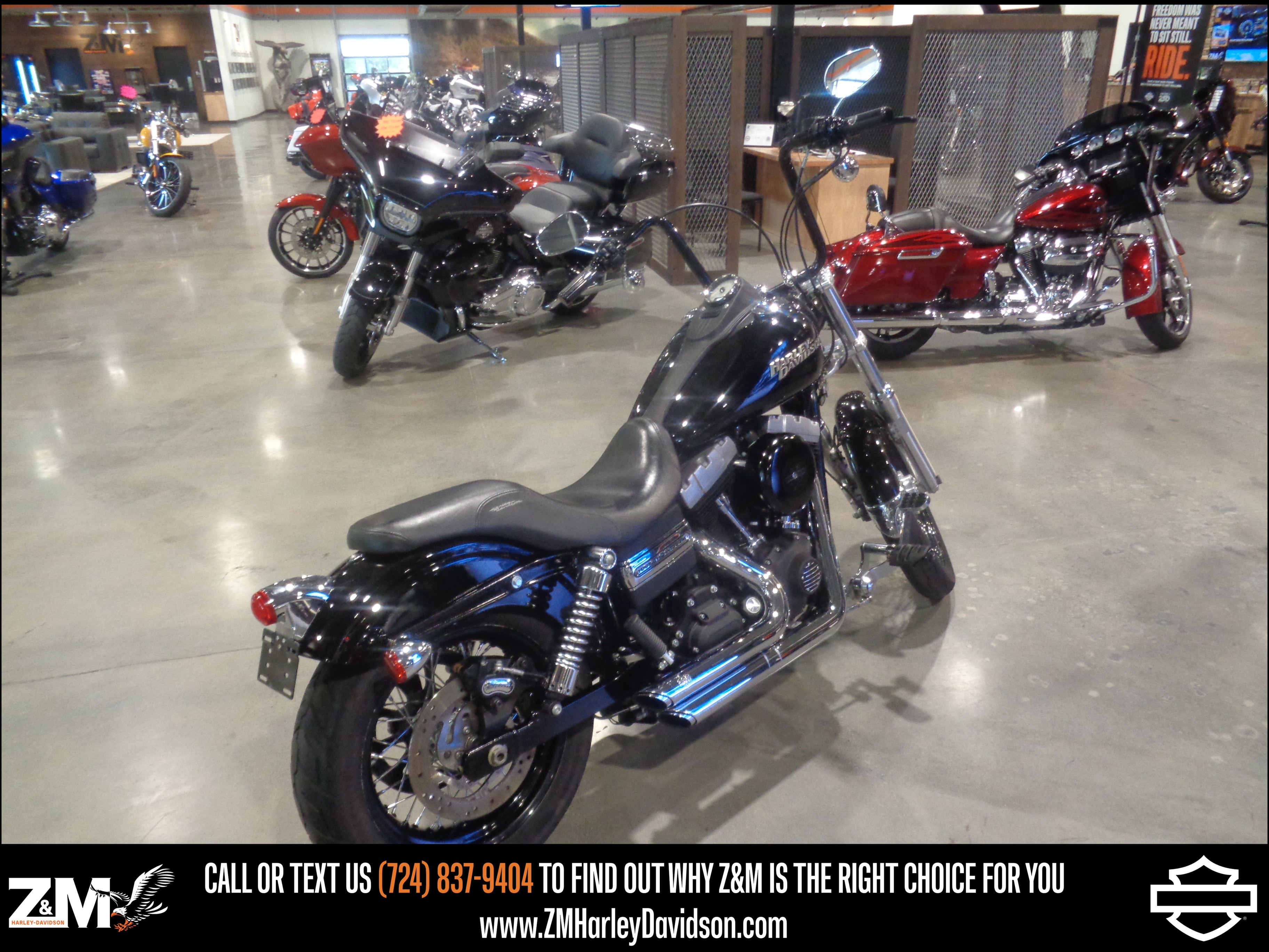 2011 Harley-Davidson Dyna® Street Bob® 2