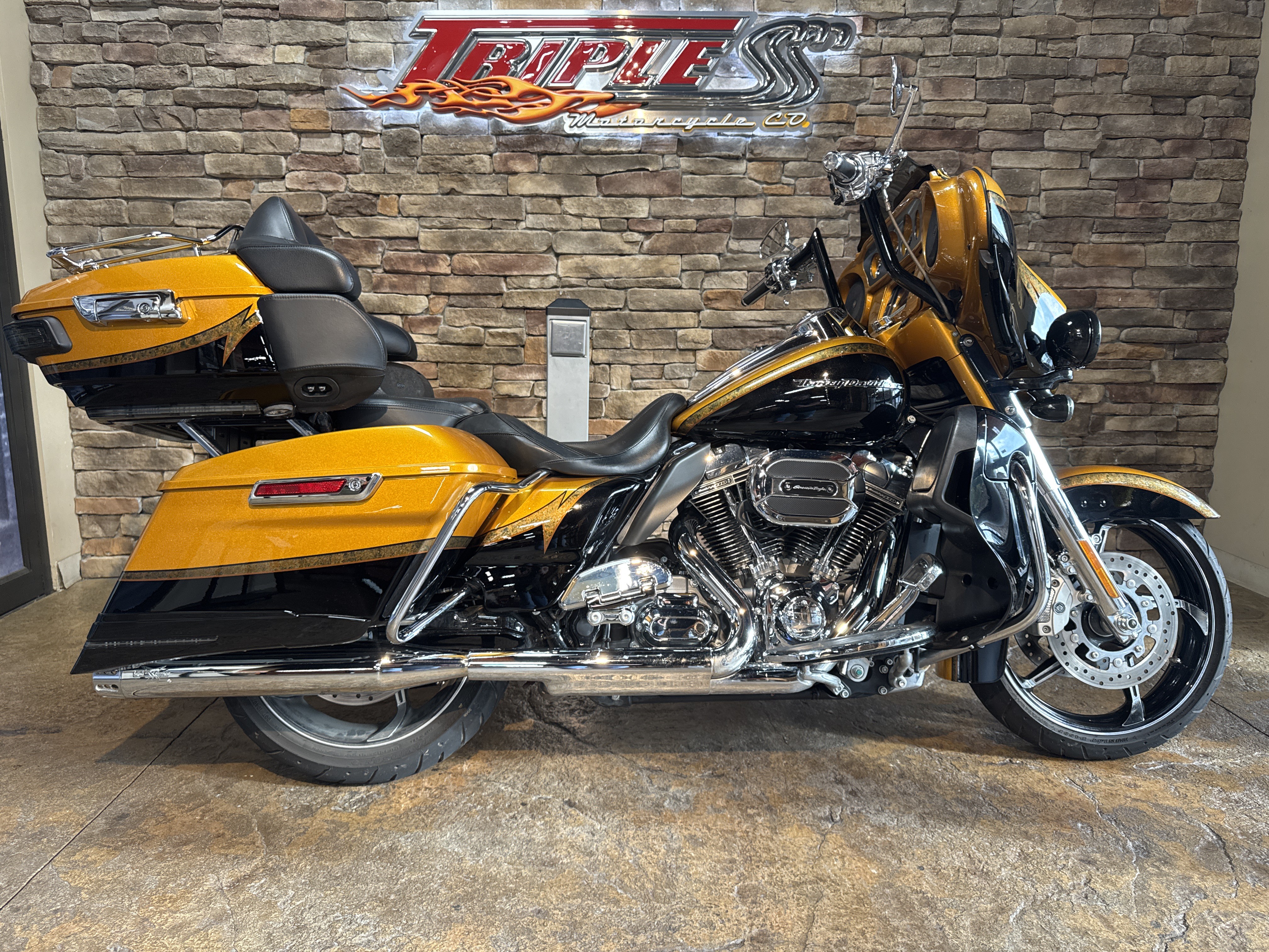 2015 CVO Limited