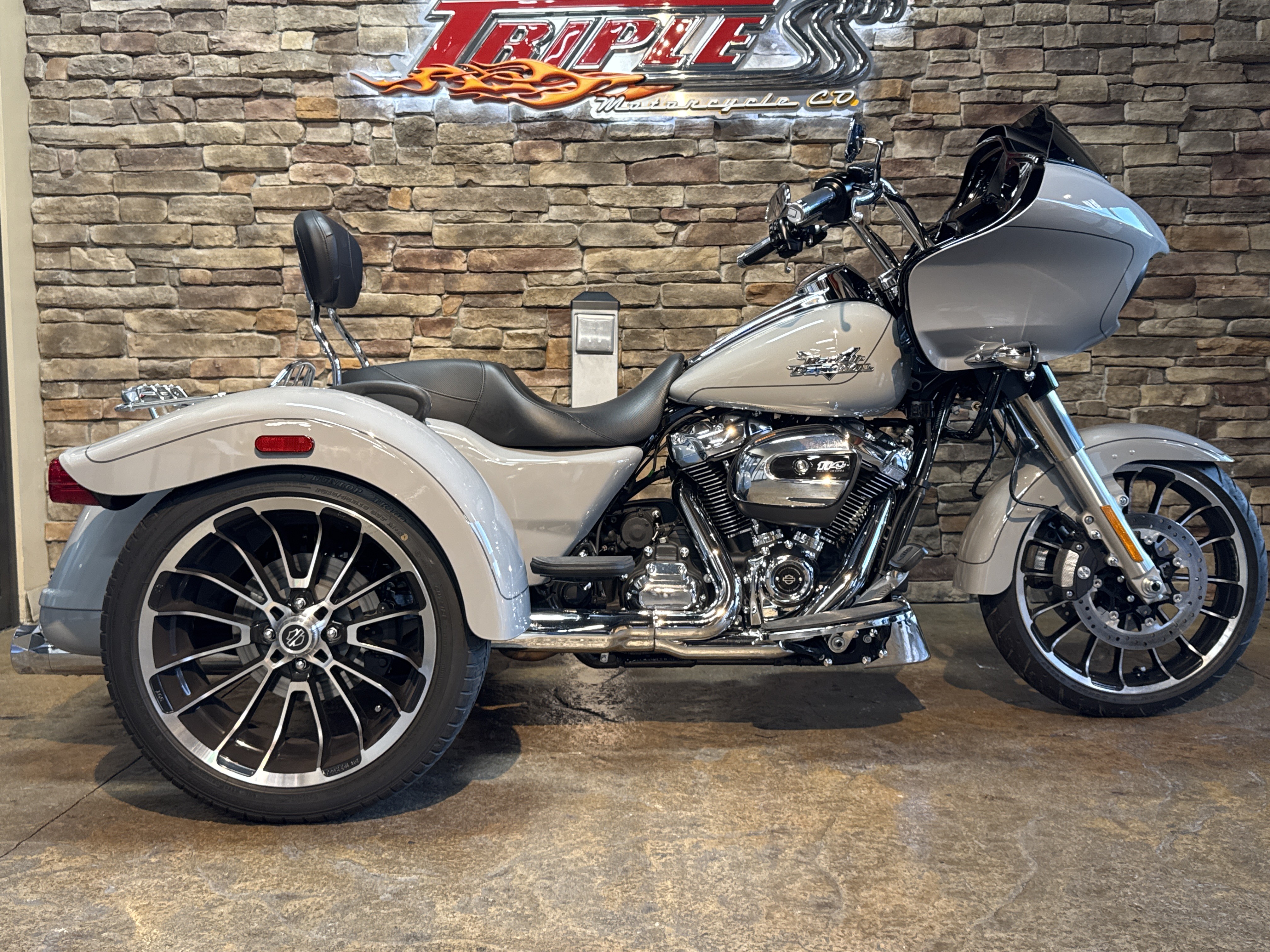 2024 Road Glide® 3