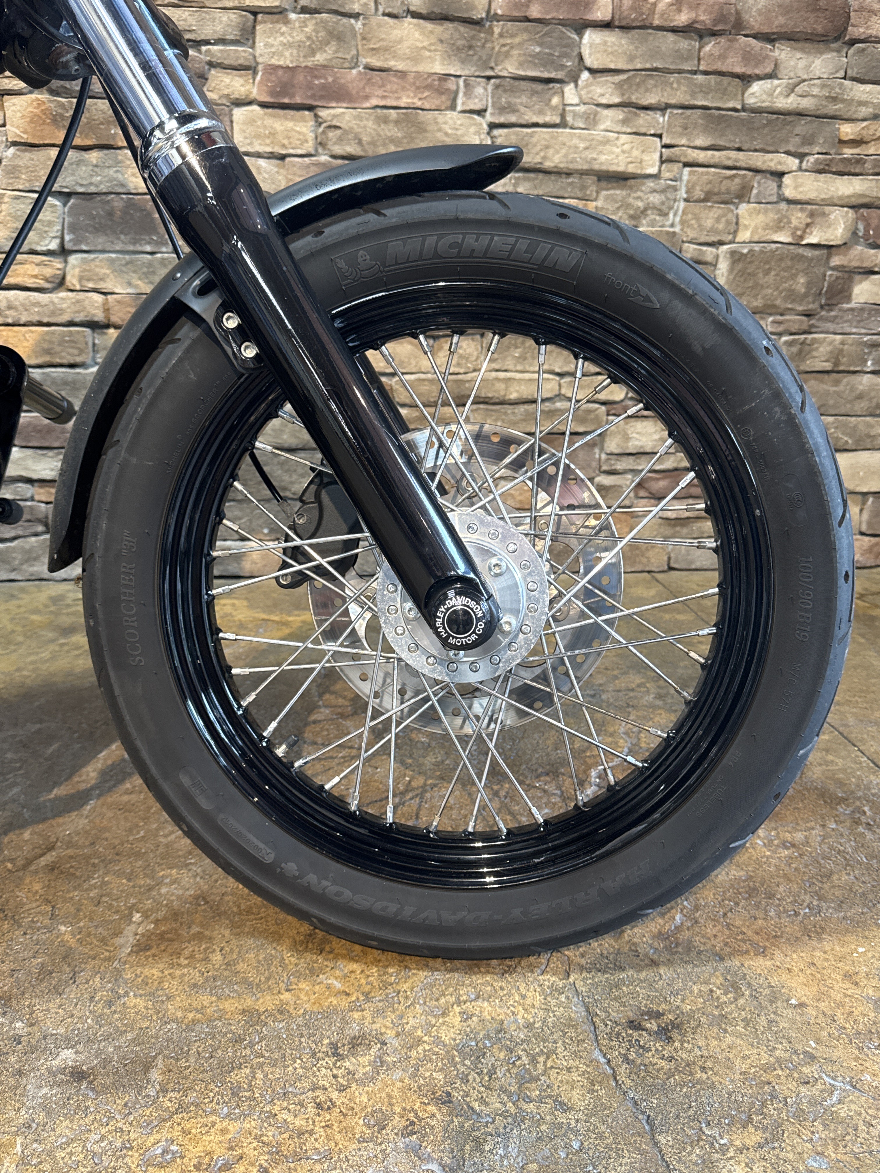 2016 Harley-Davidson Street Bob® 5
