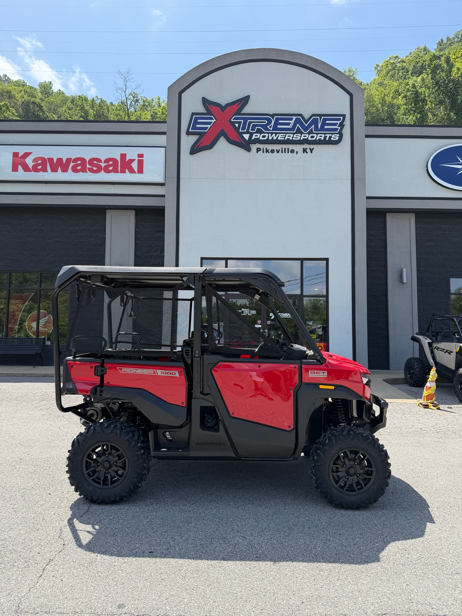 2026 Honda Pioneer 1000-5 Deluxe 1