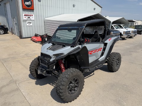 2025 Polaris RZR XP 1000 Premium