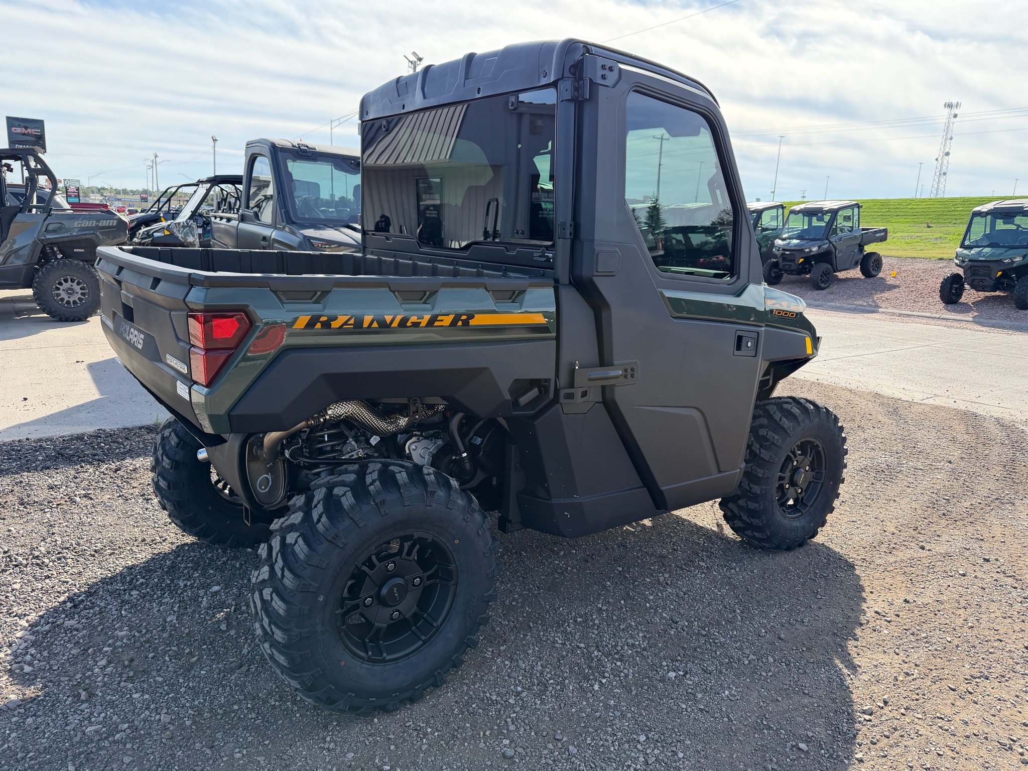 2027 Polaris Ranger XP 1000 NorthStar Ultimate 4