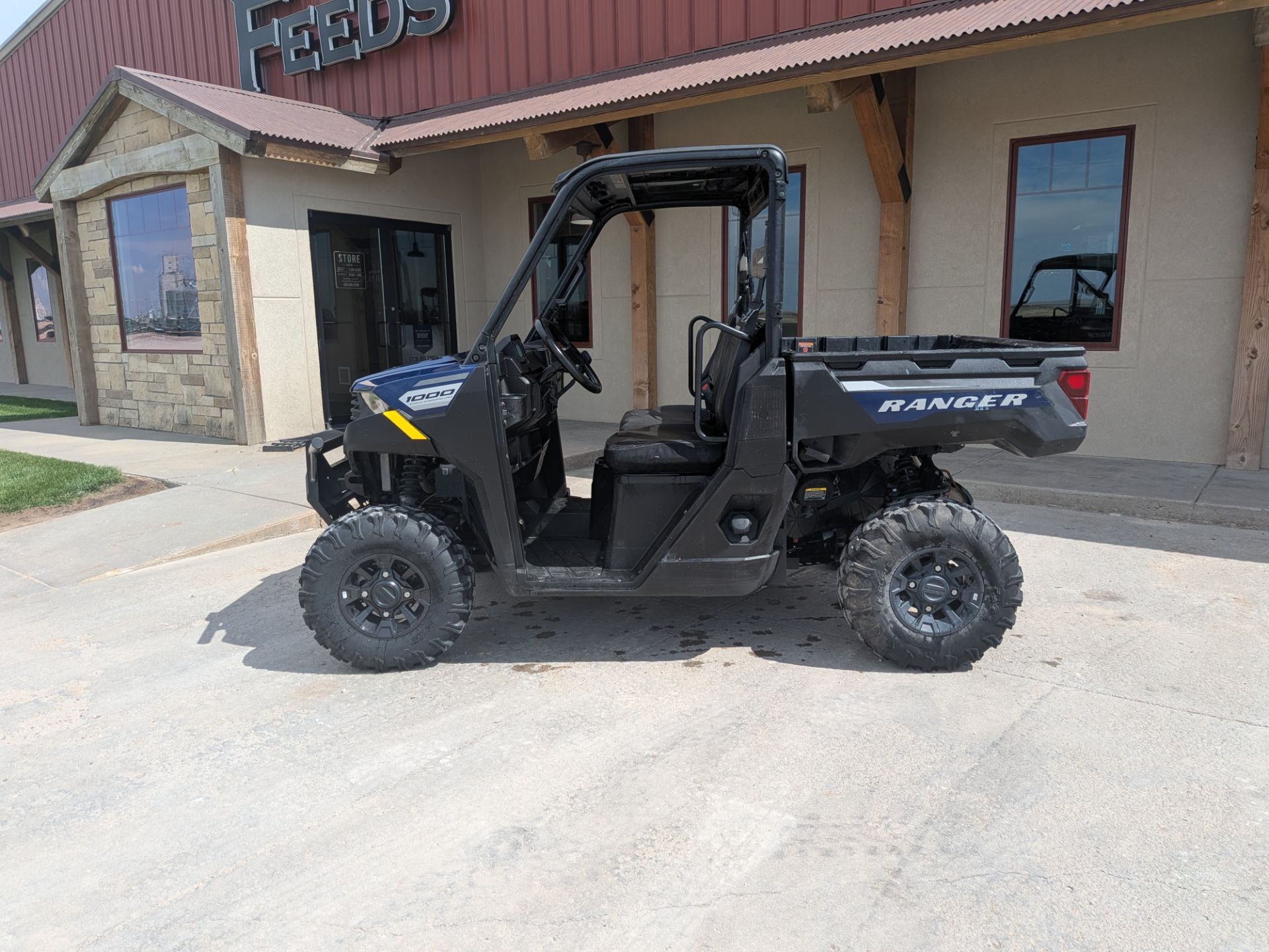 2023 Ranger 1000 Premium