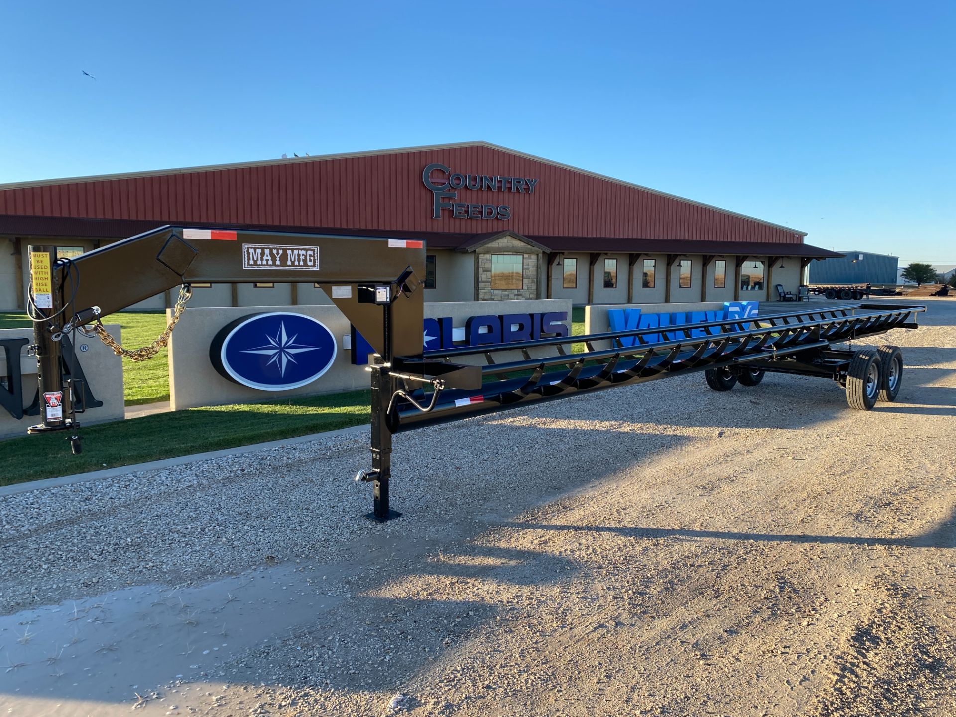 2025 May Heavy Duty Hay Trailer