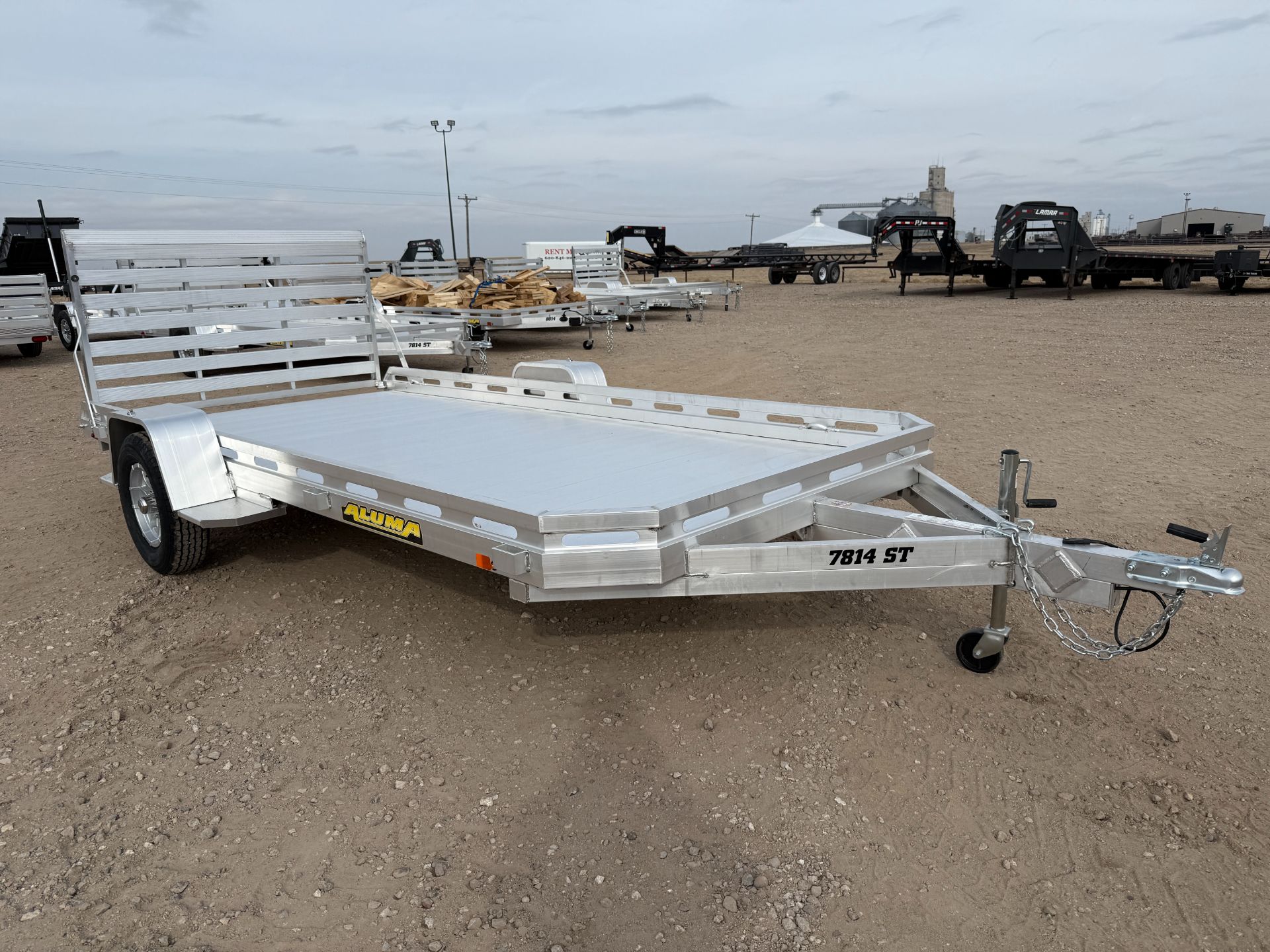 2000 Utility Trailers No Brakes 172.5 in.