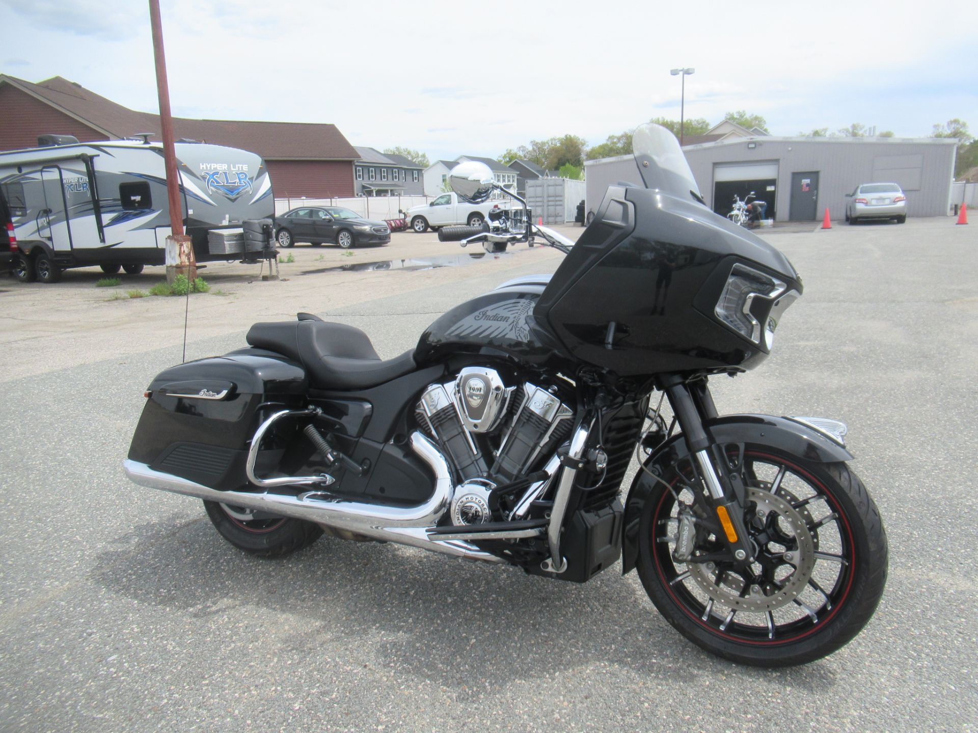 2020  Challenger® Limited 3