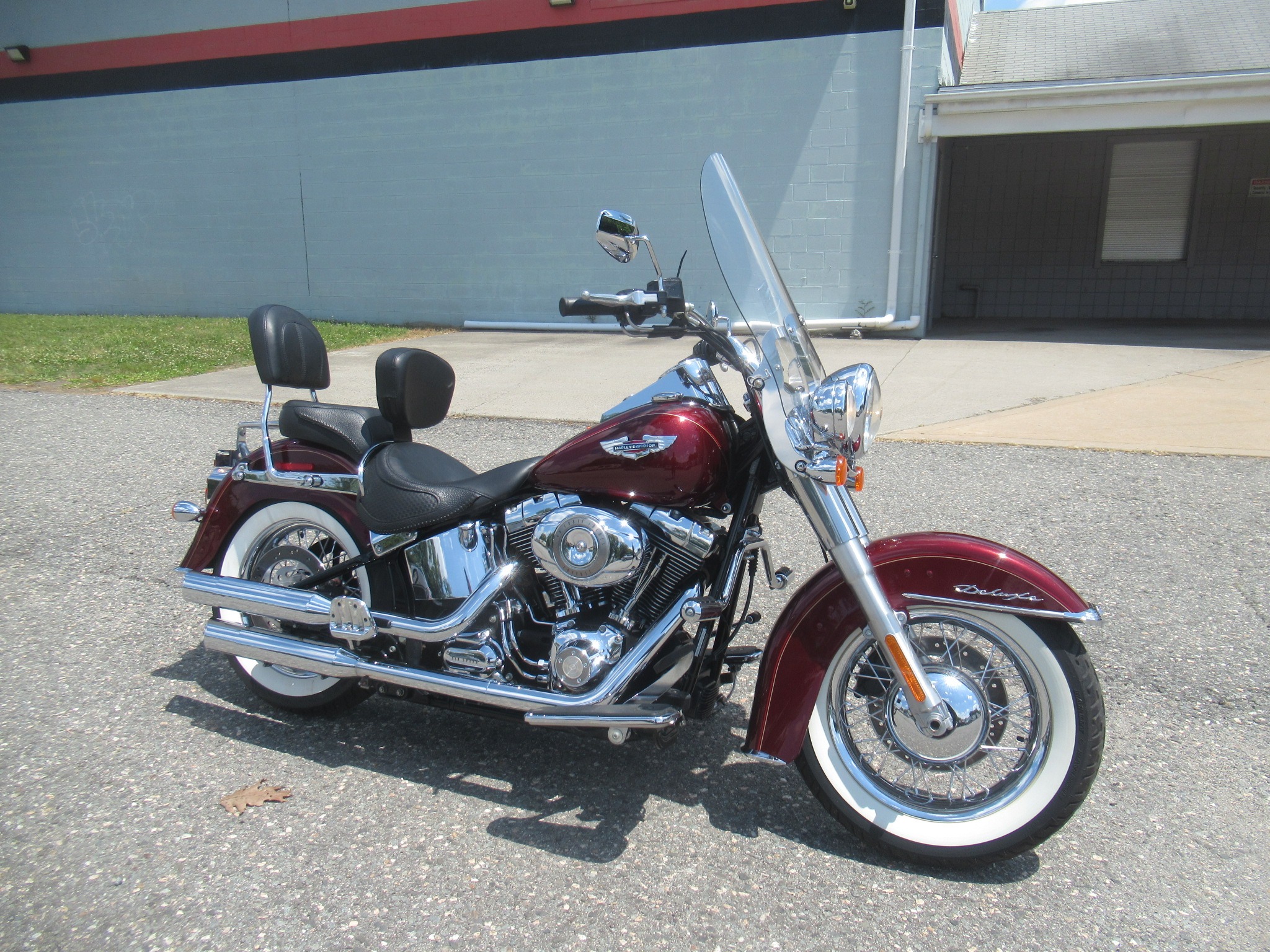 2008 Harley-Davidson Softail® Deluxe 2