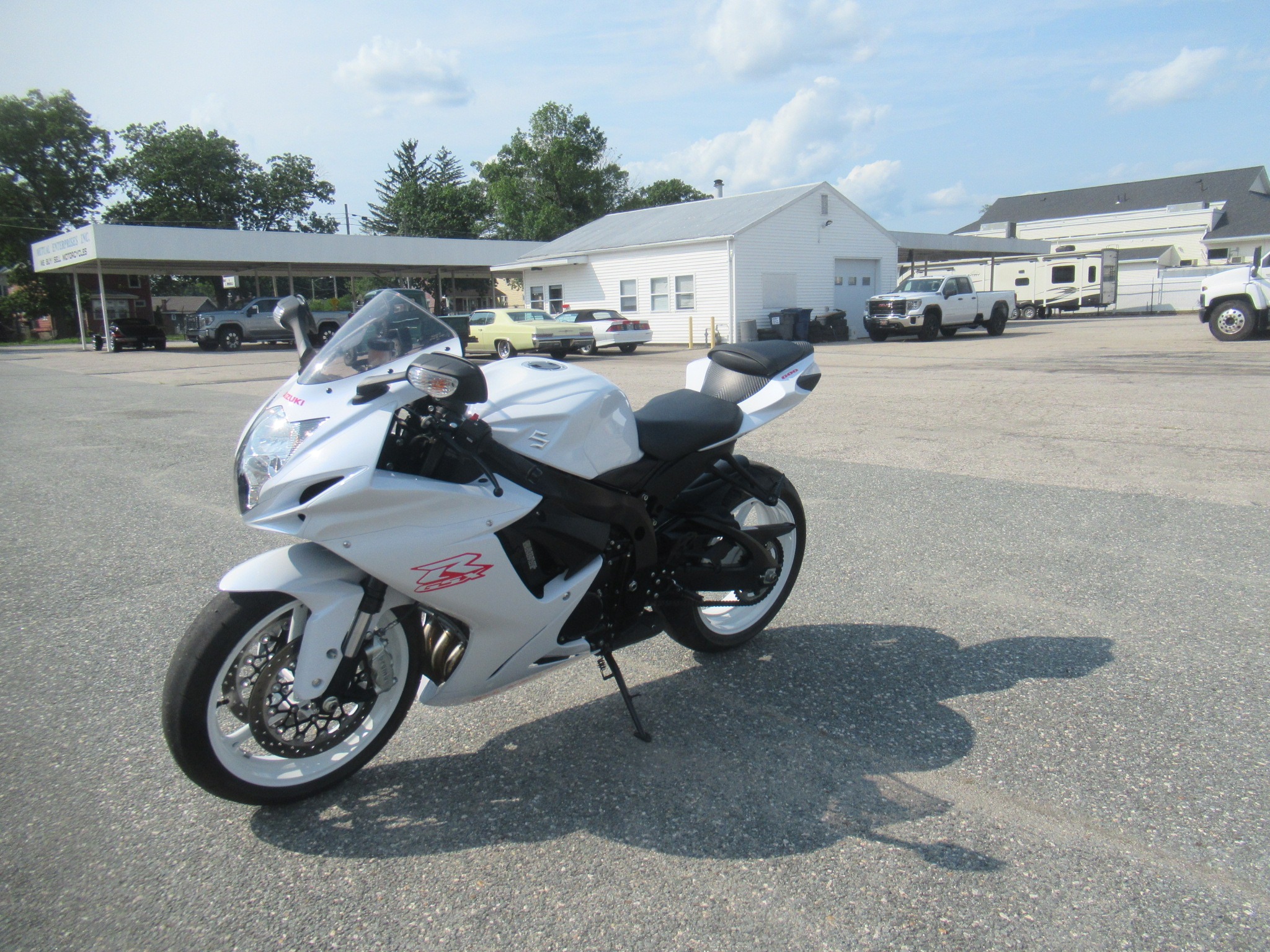 2020 Suzuki GSX-R600 4