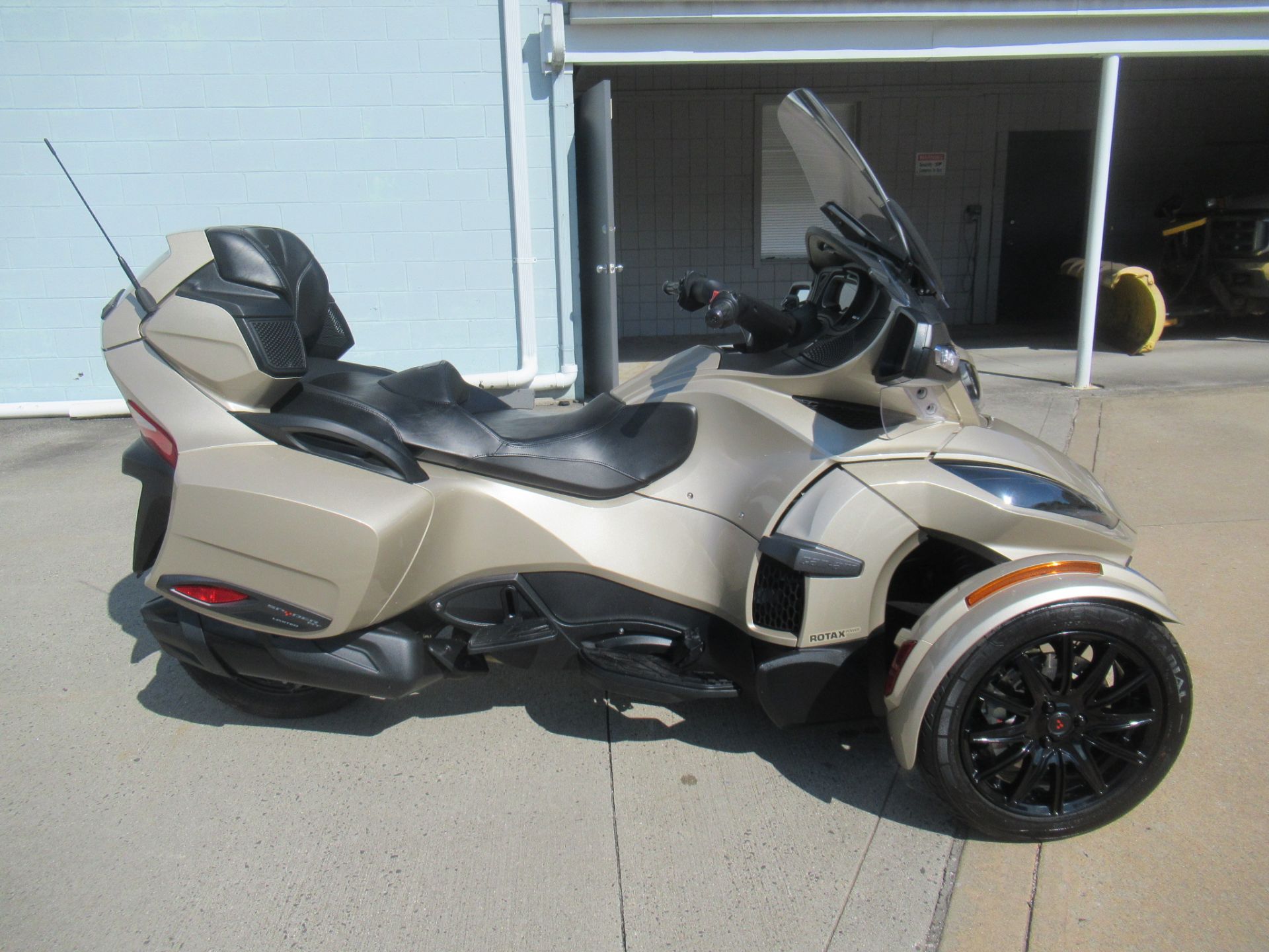 2018 Can-Am Spyder RT Limited Motorcycles Springfield