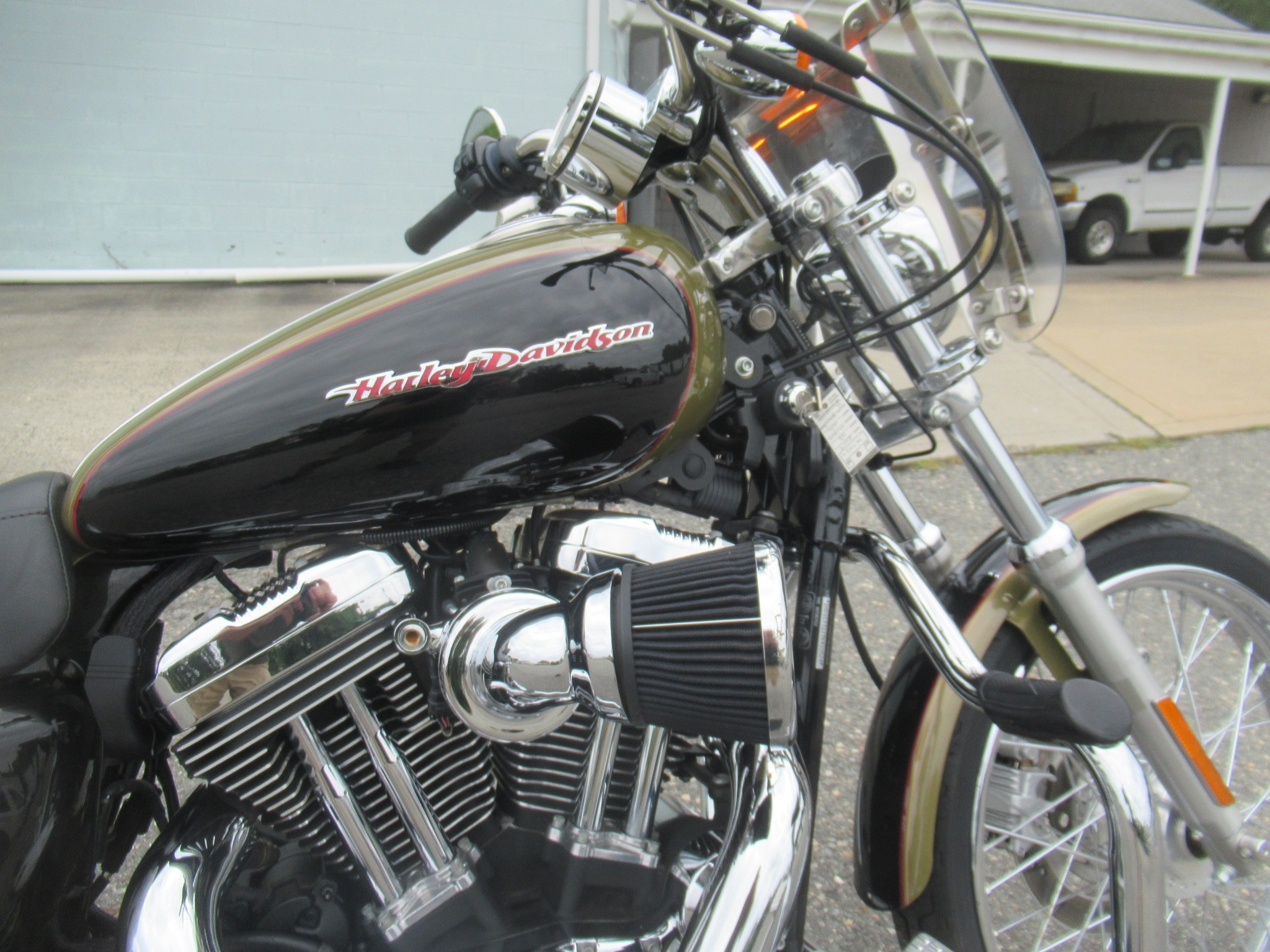 2007 Harley-Davidson Sportster® 1200 Custom 9
