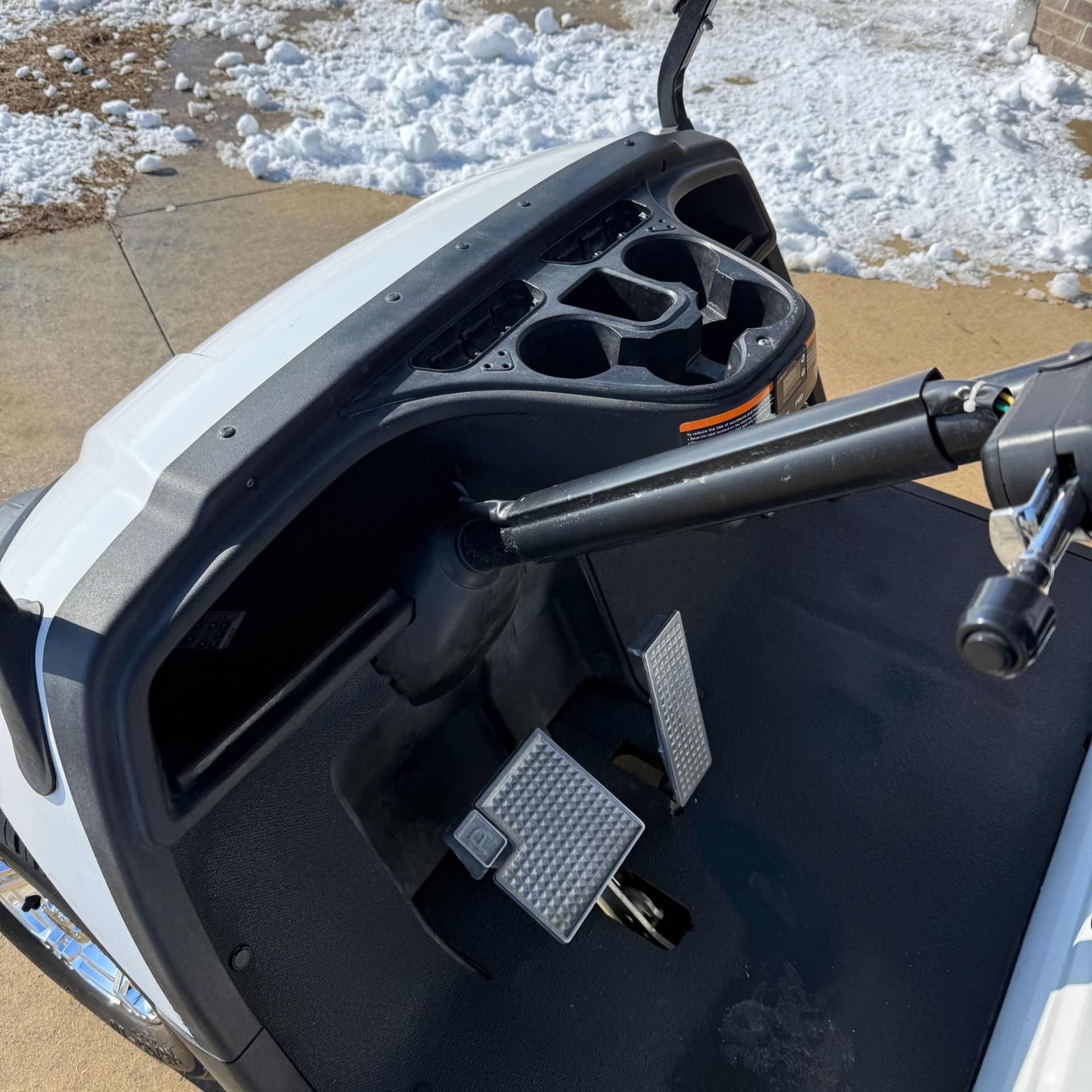 2016 Yamaha YRDE 48V Electric in New Hampton, Iowa - Photo 4