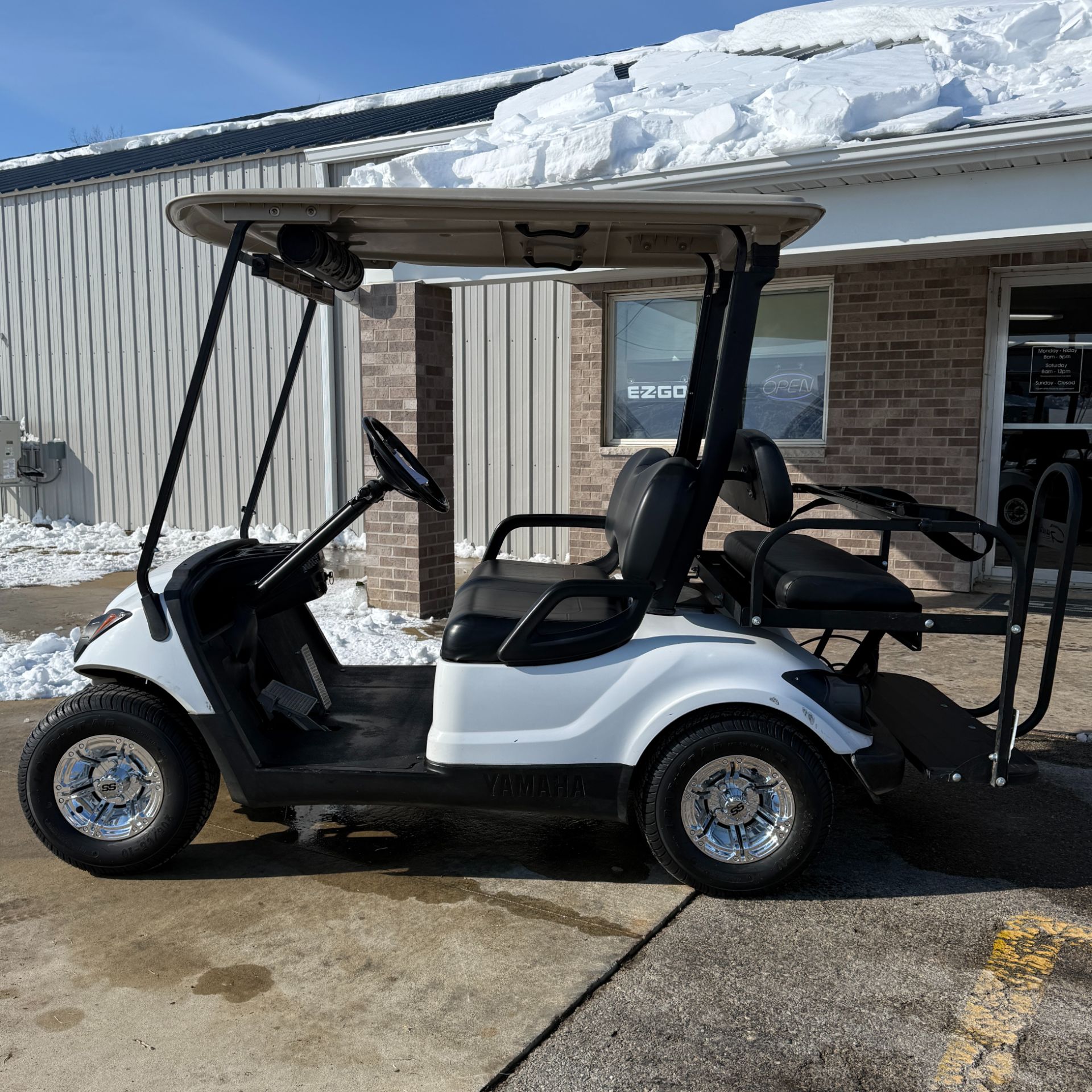 2016 Yamaha YRDE 48V Electric in New Hampton, Iowa - Photo 2