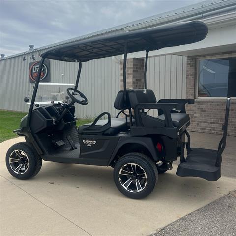 2024 Cushman Shuttle 2+2 EFI Gas in New Hampton, Iowa - Photo 3