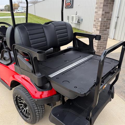 2023 E-Z-GO Express S4 ELiTE in New Hampton, Iowa - Photo 6