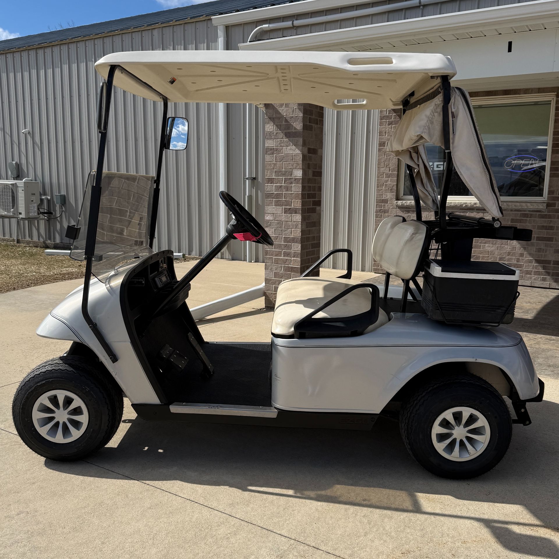 2001 E-Z-GO TXT PDS in New Hampton, Iowa - Photo 2