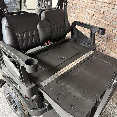 2026 E-Z-GO RXV 4 Touring STL ELiTE Lithium in New Hampton, Iowa - Photo 10