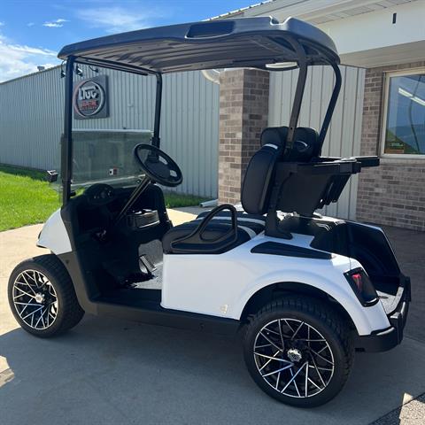 2022 E-Z-GO RXV Gas in New Hampton, Iowa - Photo 3