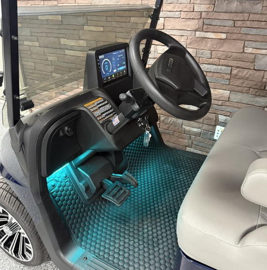 2026 E-Z-GO RXV 4 Touring STL ELiTE Lithium in New Hampton, Iowa - Photo 4