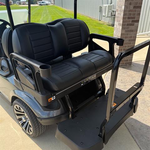 2026 E-Z-GO Express 4 Cruiser 13.5 Gas in New Hampton, Iowa - Photo 6