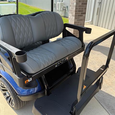 2026 E-Z-GO Express 4 Cruiser 13.5 Gas in New Hampton, Iowa - Photo 6