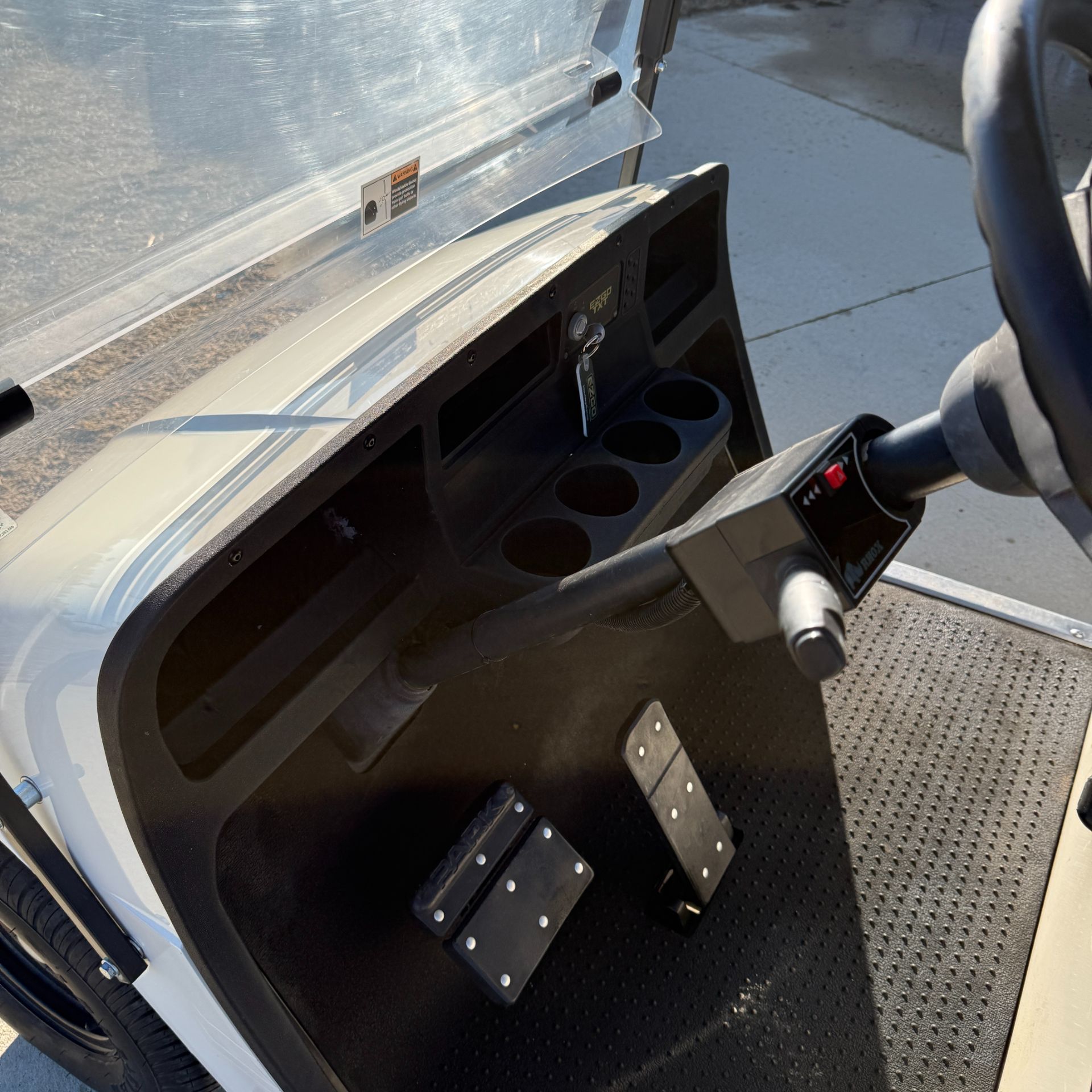 2005 E-Z-GO TXT Fleet - Gas in New Hampton, Iowa - Photo 4