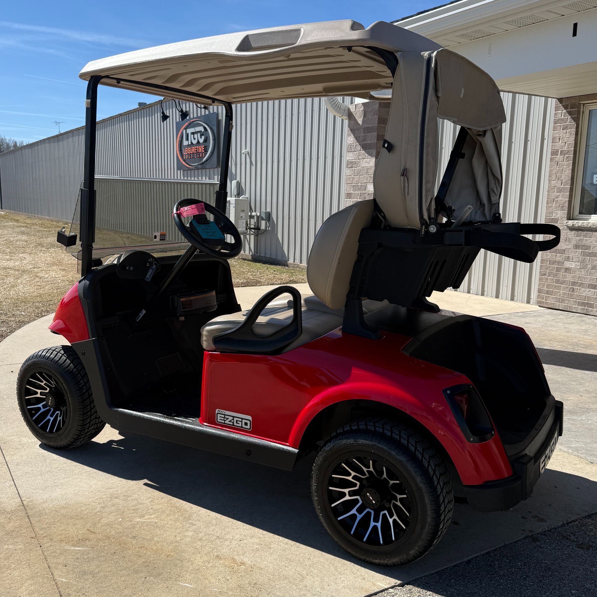 2016 E-Z-GO RXV Electric in New Hampton, Iowa - Photo 3