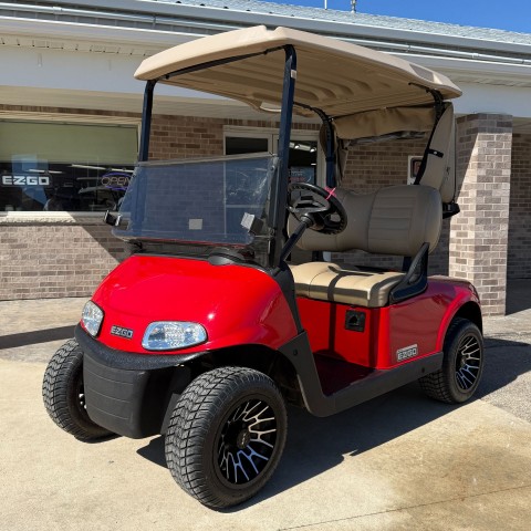 2016 E-Z-GO RXV Electric in New Hampton, Iowa - Photo 1