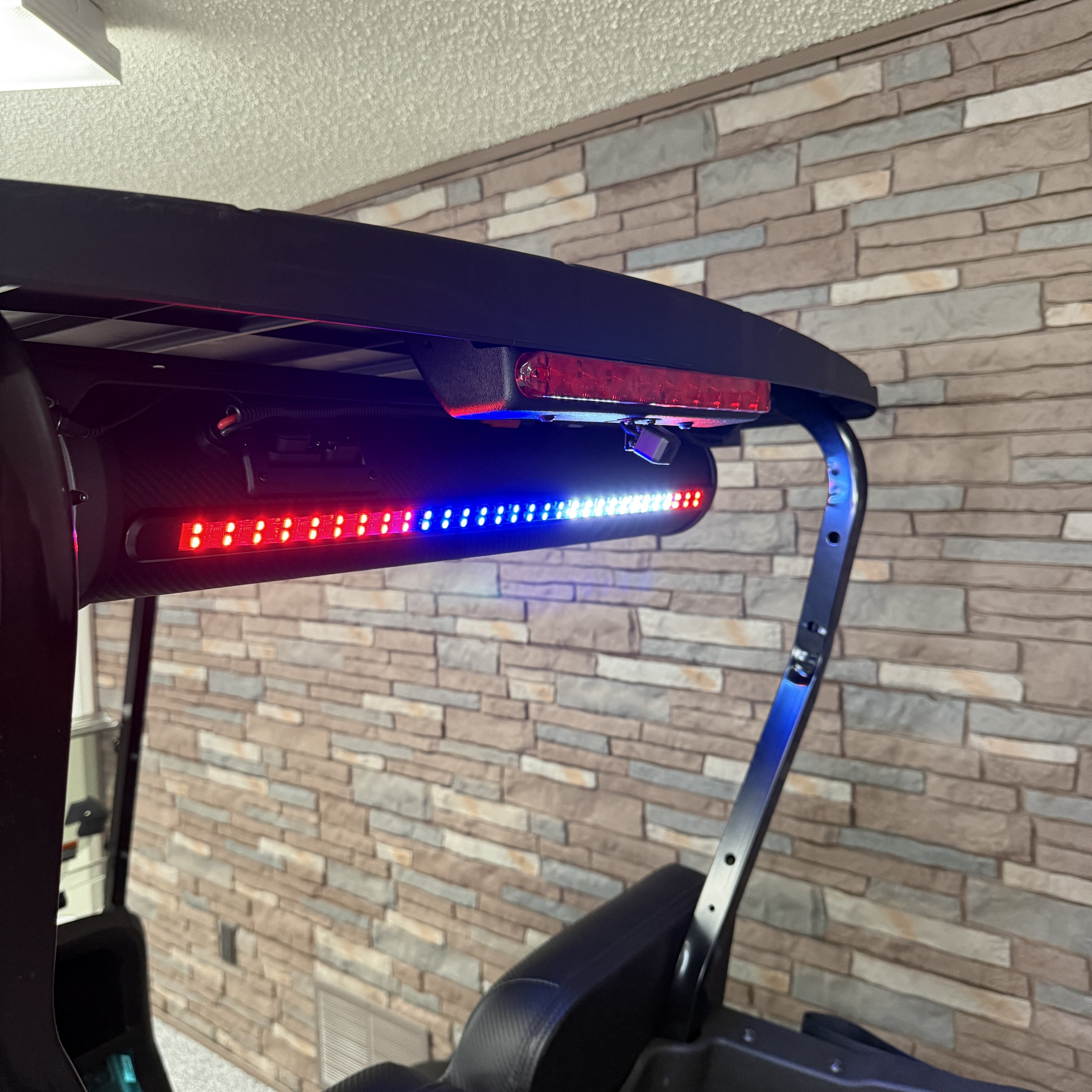 2026 E-Z-GO RXV Freedom ELiTE 2.2 with Technology Package in New Hampton, Iowa - Photo 8