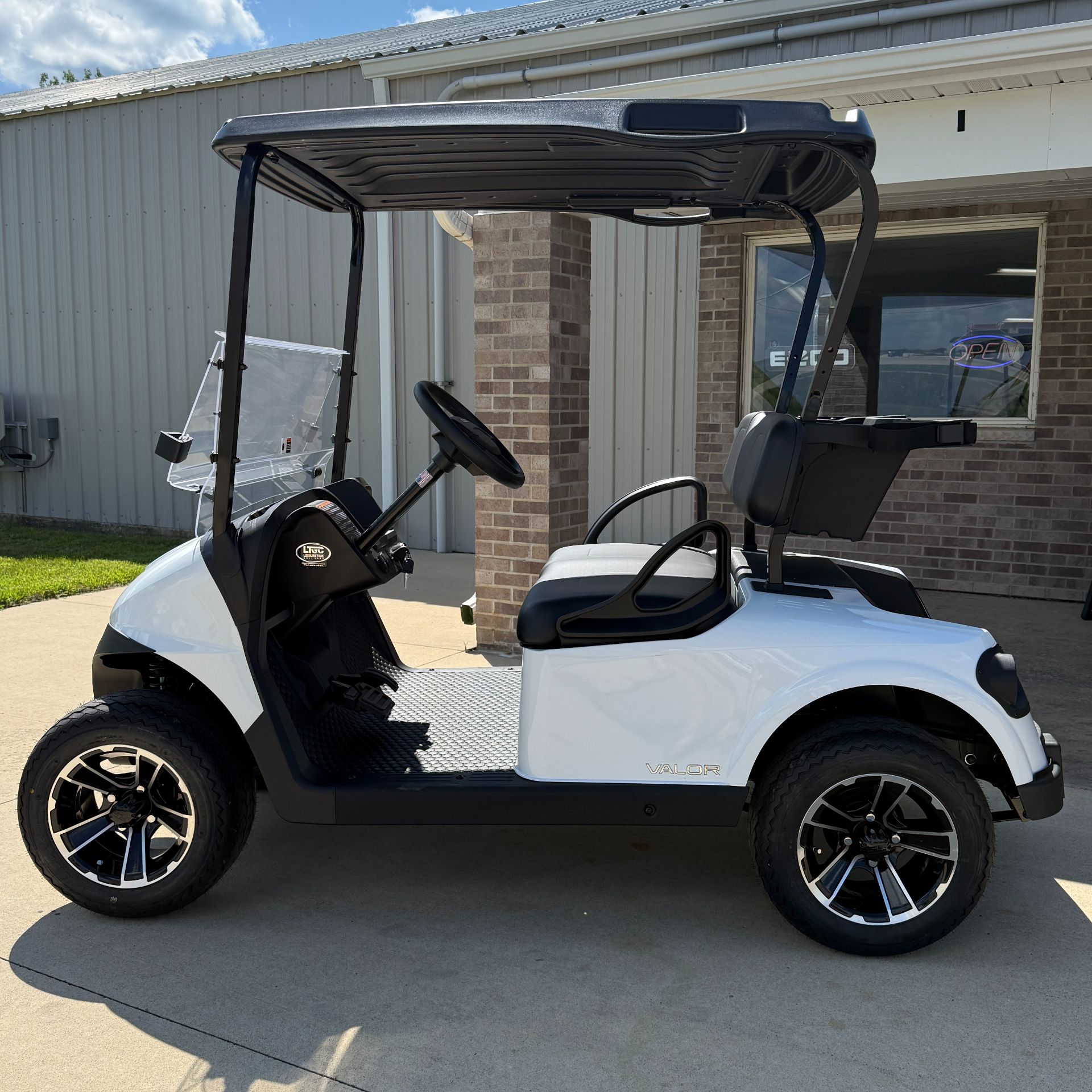 2026 E-Z-GO RXV 2 Valor S+ EX1 Sport in New Hampton, Iowa - Photo 2