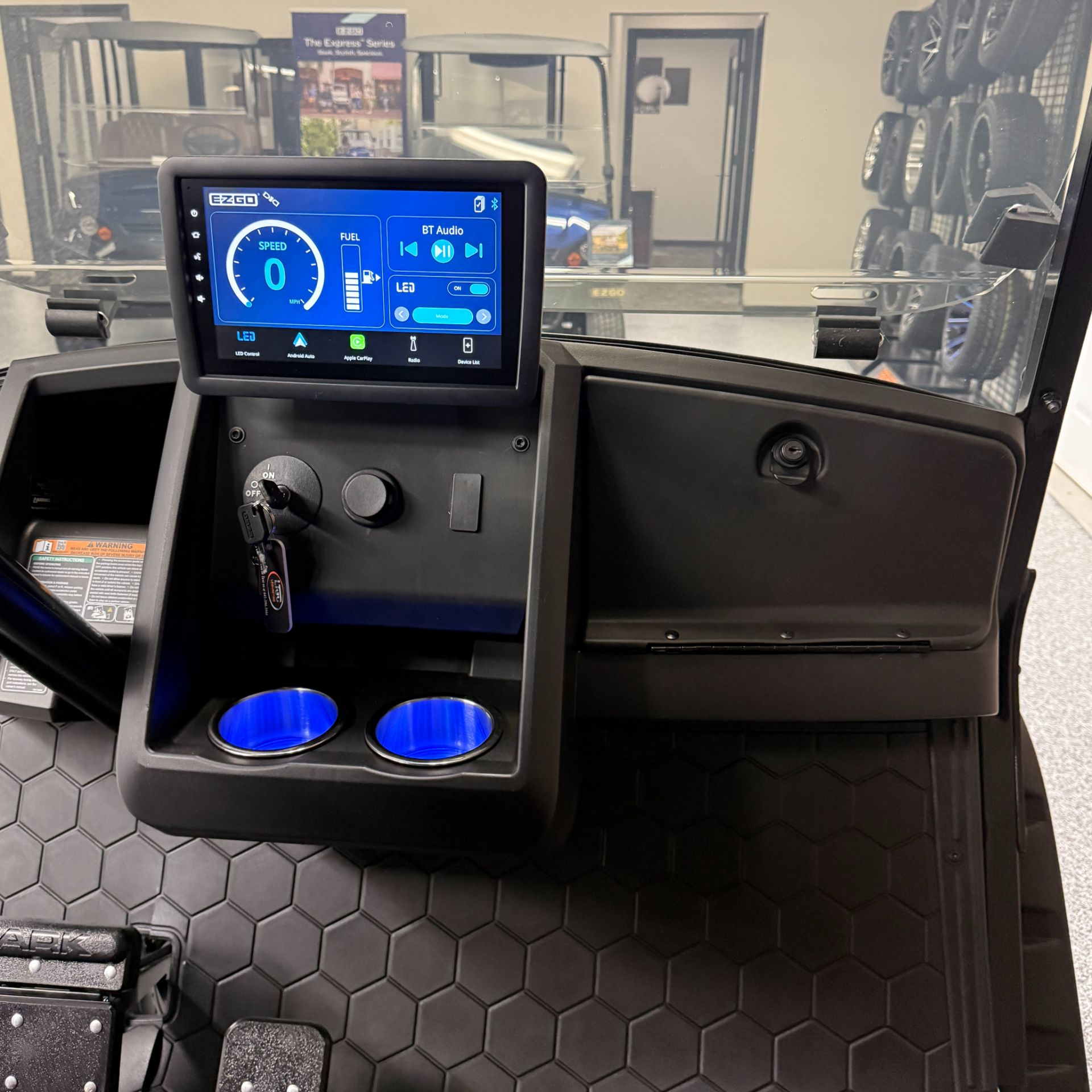 2026 E-Z-GO Express 4 Summit XTL 13.5 Gas in New Hampton, Iowa - Photo 4