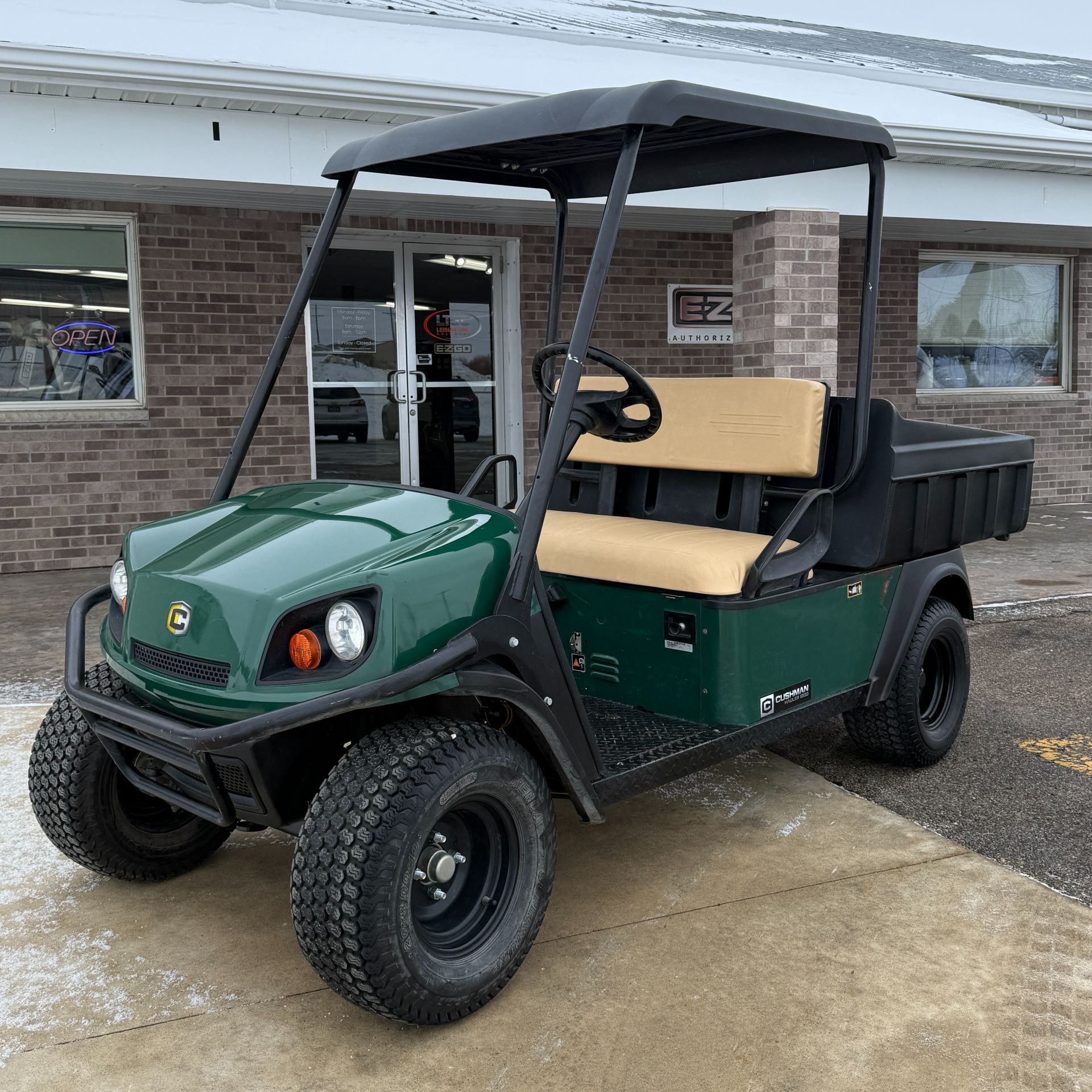 2014 Cushman Hauler 1200 in New Hampton, Iowa - Photo 1