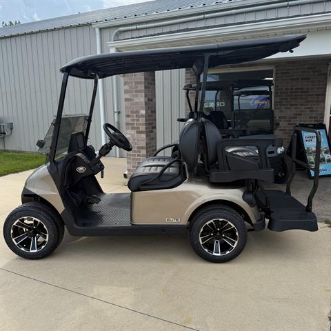 2026 E-Z-GO RXV 4 Touring ST ELiTE Lithium in New Hampton, Iowa - Photo 2