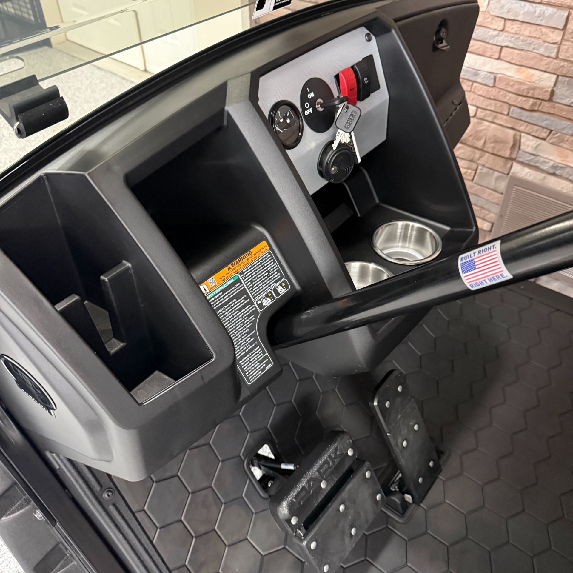 2026 E-Z-GO Express Dune 4 - Gas in New Hampton, Iowa - Photo 4