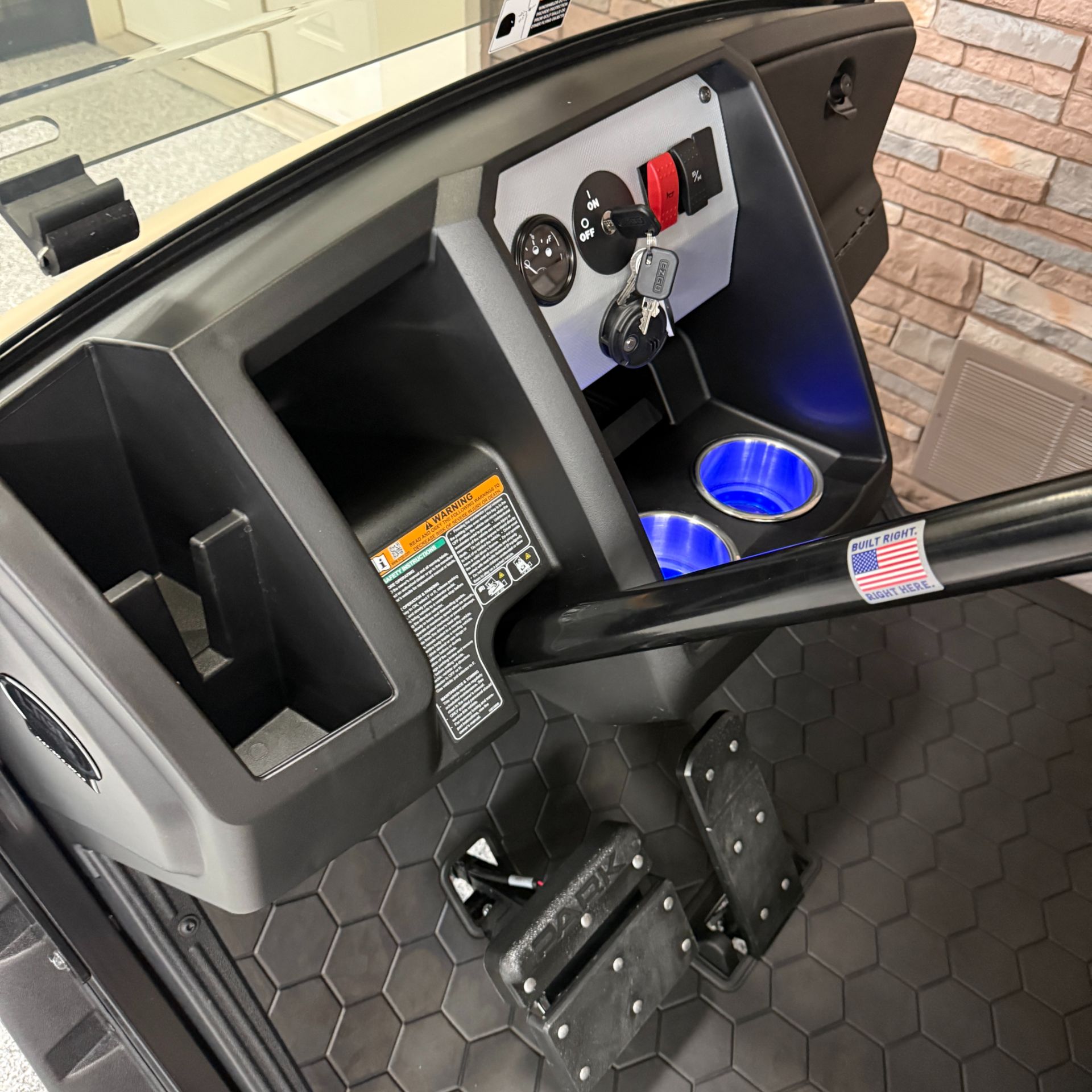 2026 E-Z-GO Express Dune 4 - Gas in New Hampton, Iowa - Photo 5