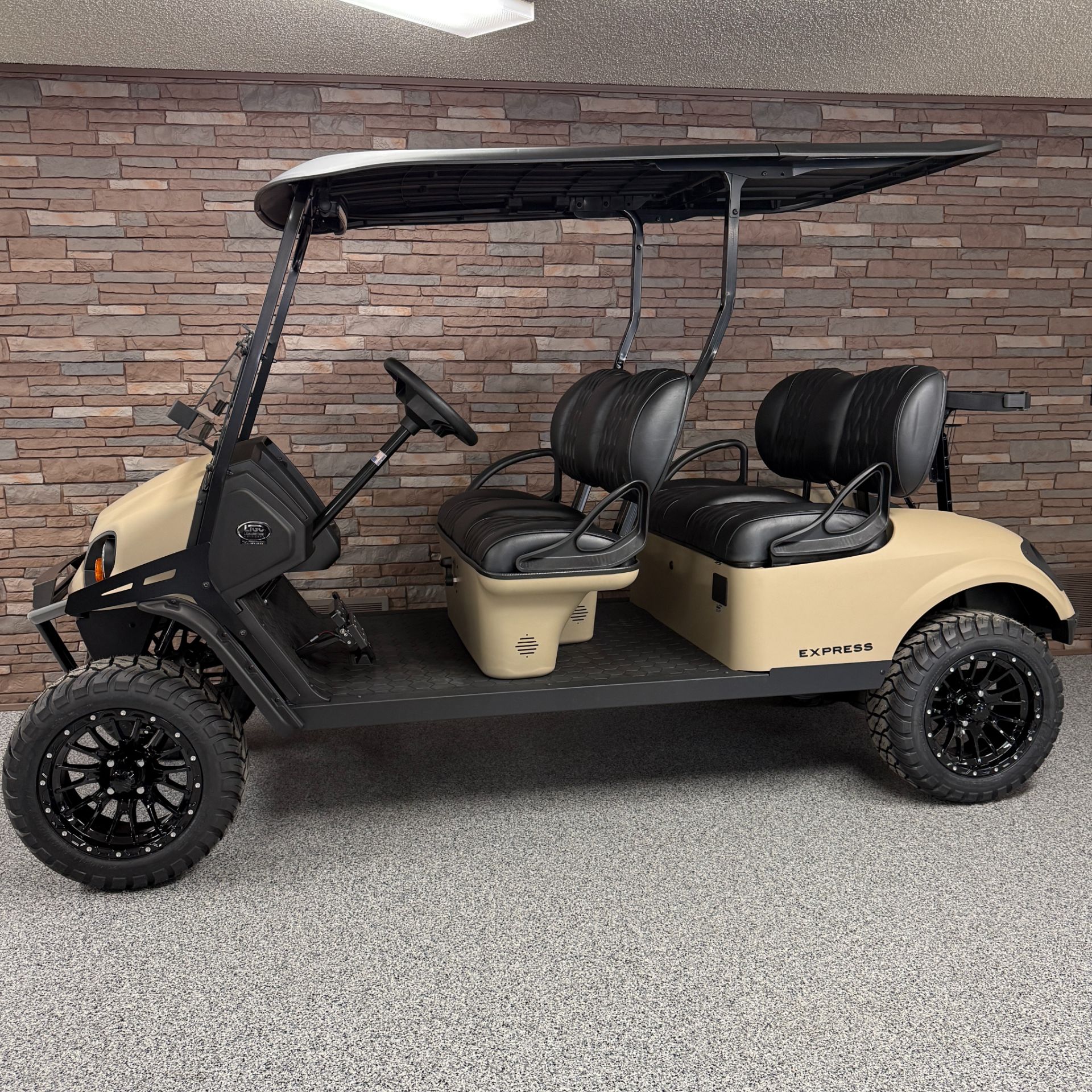 2026 E-Z-GO Express Dune 4 - Gas in New Hampton, Iowa - Photo 2