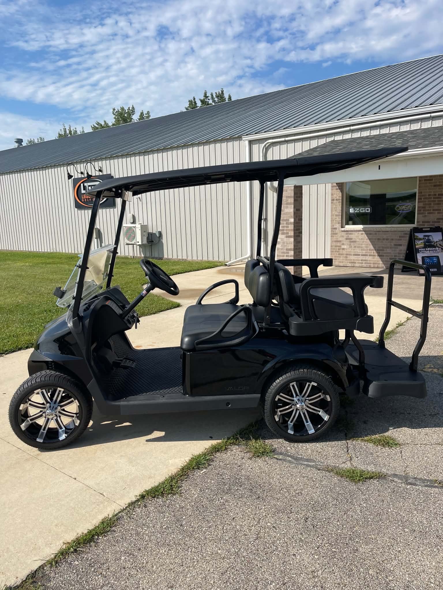 2026 EZGO RXV photo 2