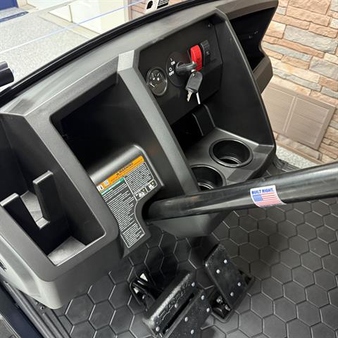 2026 E-Z-GO Express 4 Summit X 13.5 Gas in New Hampton, Iowa - Photo 4