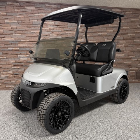 アロートレーディング　ヤマジン　フルオプション車 E-Z-GO For Sale: Inventory at Leisuretime Golf Cars, New Hampton IA