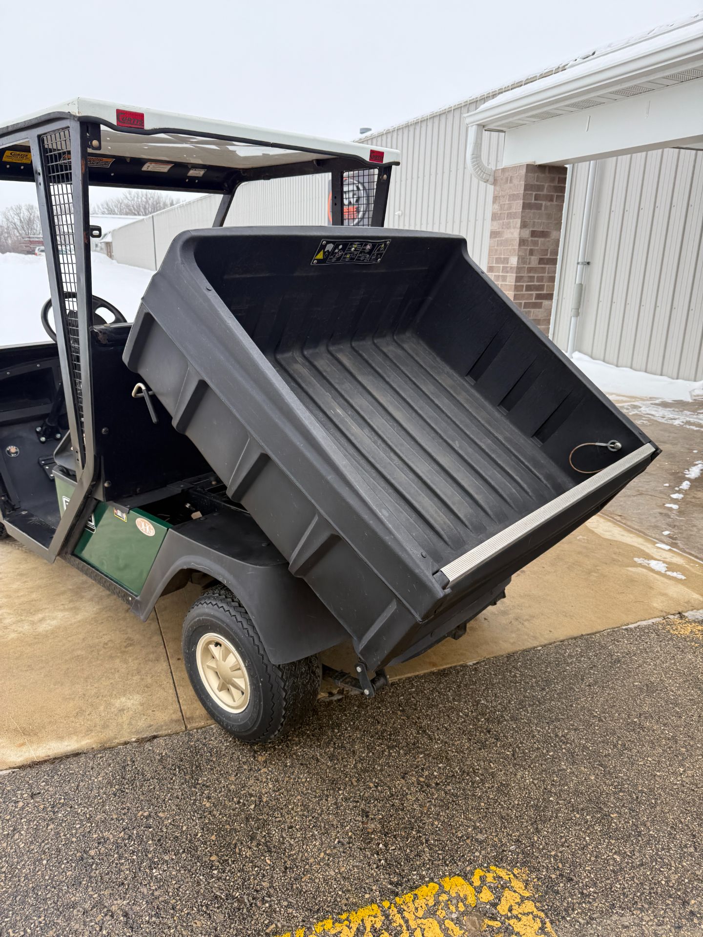 2007 E-Z-GO MPT 1200 in New Hampton, Iowa - Photo 8