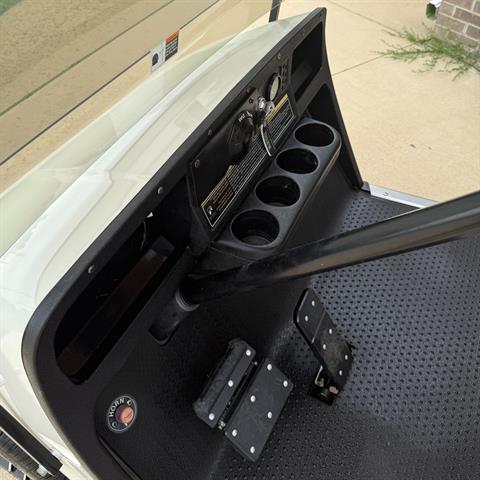 2013 E-Z-GO TXT Freedom Gasoline in New Hampton, Iowa - Photo 4