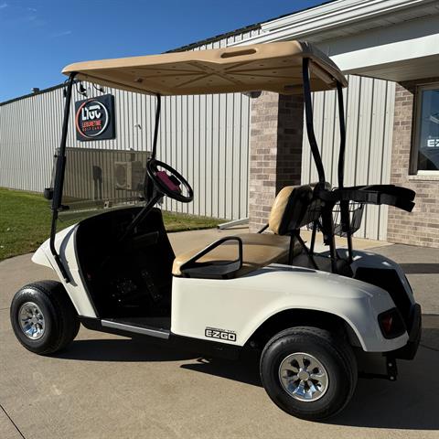 2013 E-Z-GO TXT Freedom Gasoline in New Hampton, Iowa - Photo 3