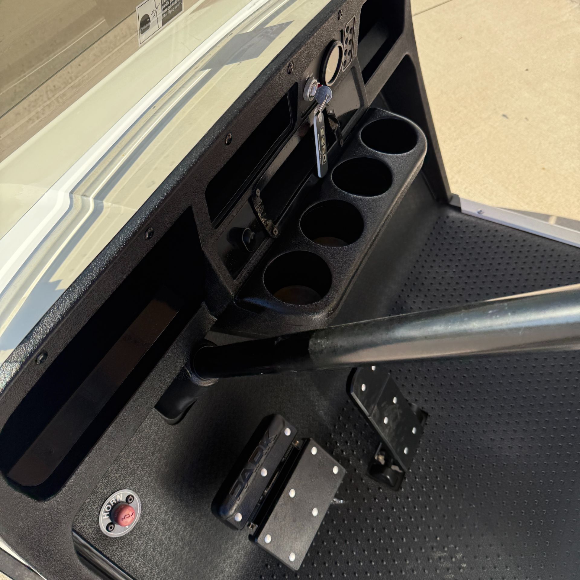 2013 E-Z-GO TXT Freedom Gasoline in New Hampton, Iowa - Photo 4