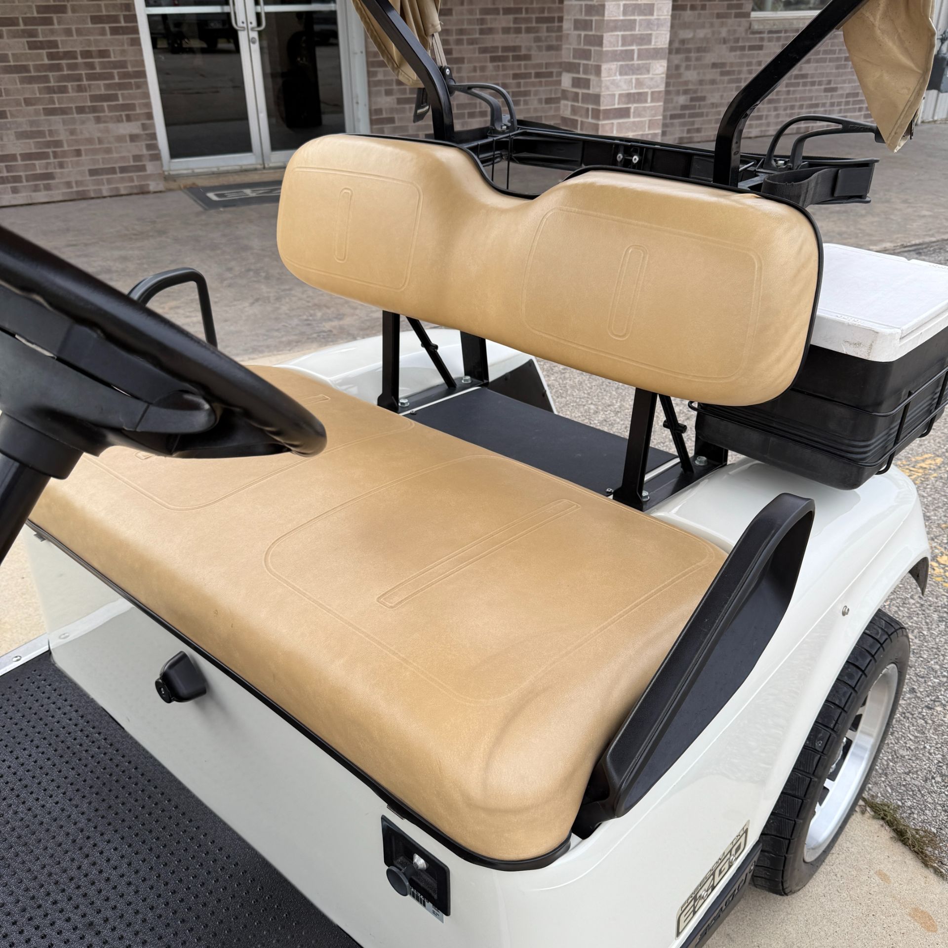 2013 E-Z-GO TXT Freedom Gasoline in New Hampton, Iowa - Photo 5