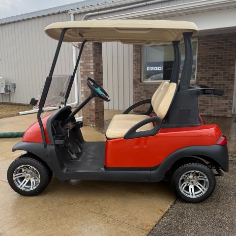 2004 Club Car Precedent in New Hampton, Iowa - Photo 2