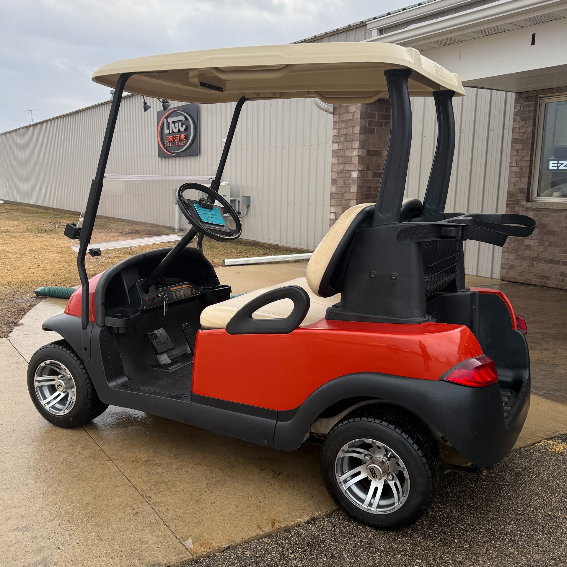 2004 Club Car Precedent in New Hampton, Iowa - Photo 3