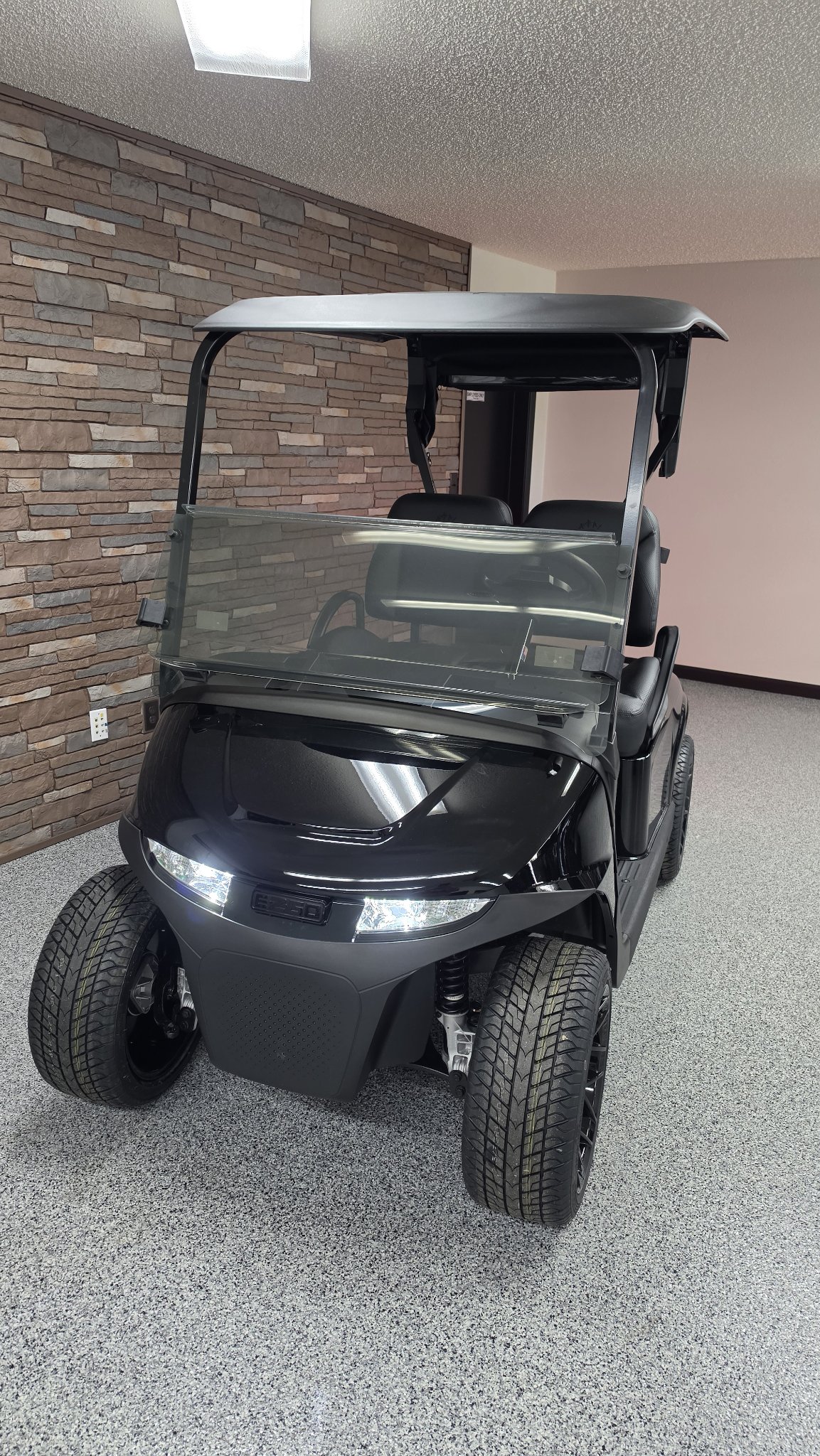 2026 EZGO RXV photo 2